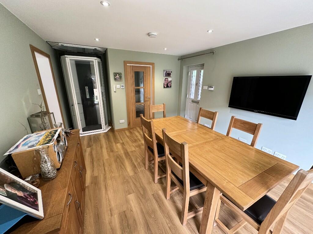 Annexe Lounge/Dining