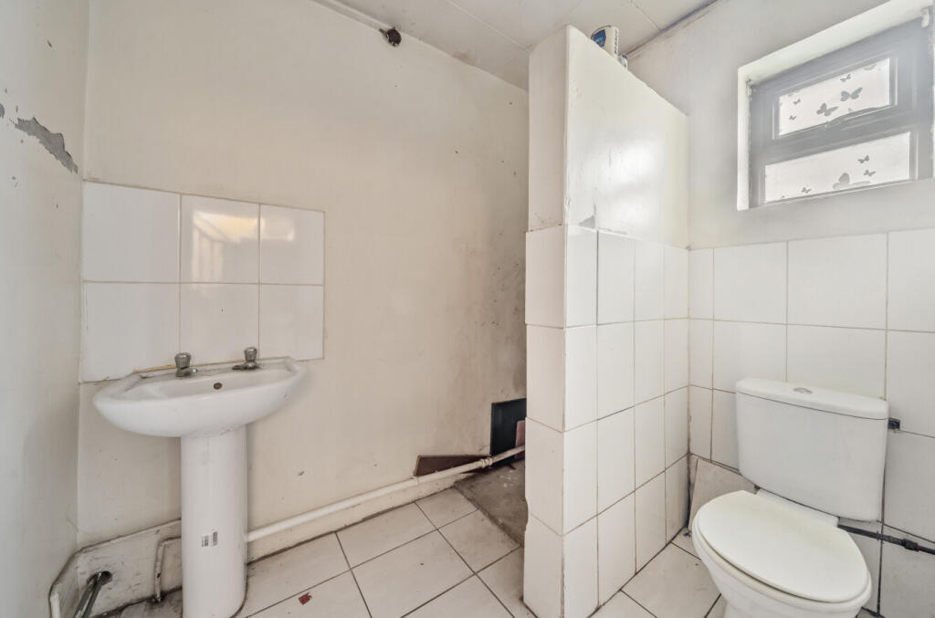 1319715-16-686d66...