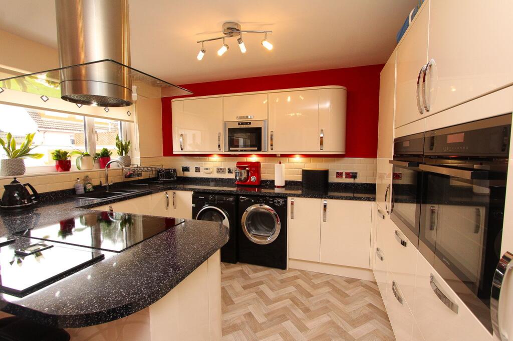 'Dining' Kitchen