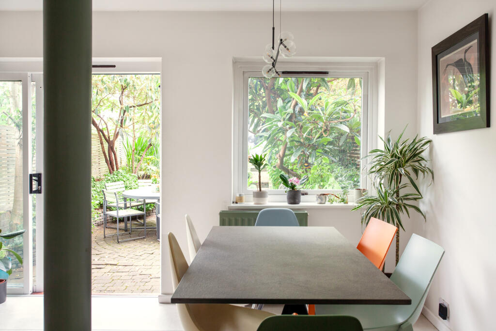 287642 - PeachumRoad_KElliott_007.jpg