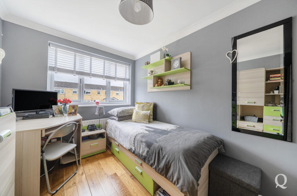 e380b793-54b5-49f...