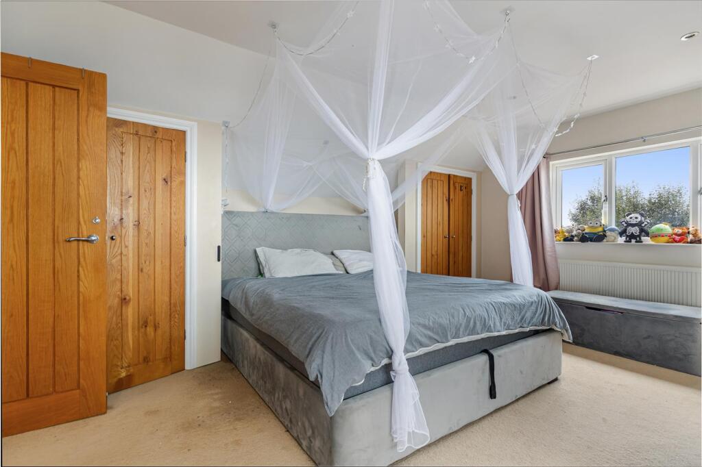 A22 - Mead Way Lower Penns Road - 250723.jpg