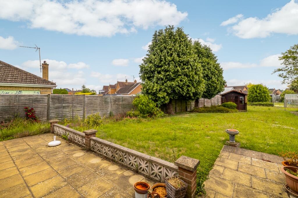 19 Badgate Road (Donington)-11