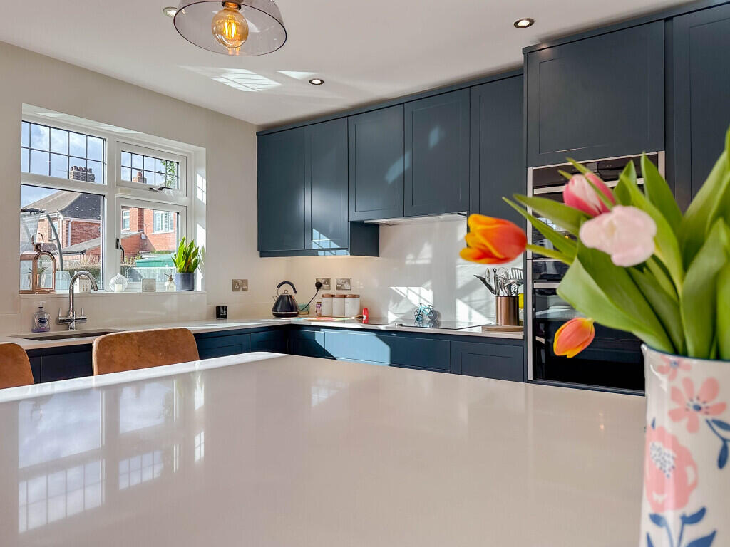 Kitchen 4