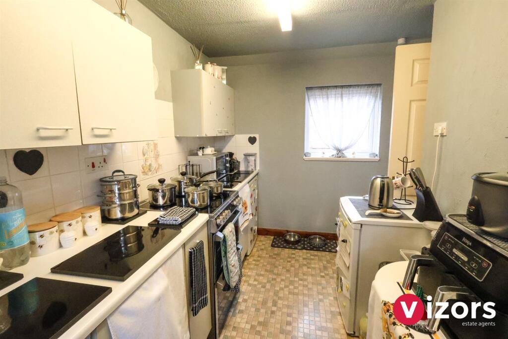 Greystone Close, Church Hill South, Redditch