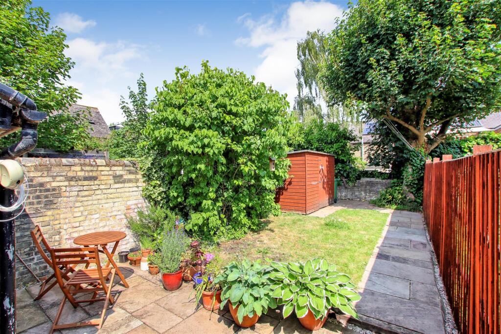 Garden 1.jpg