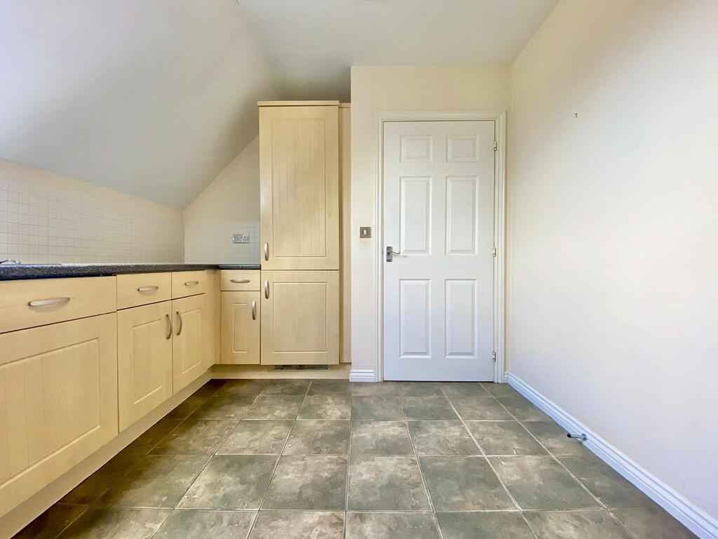 Kitchen 2 (2) New