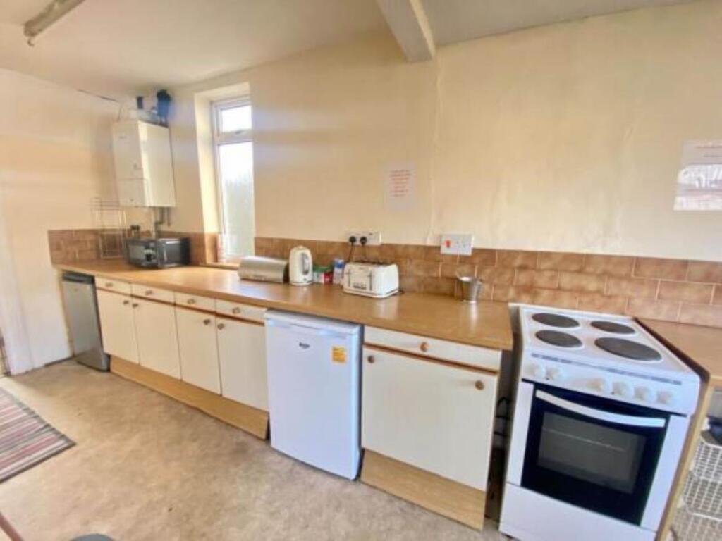 Fitted Kitchen
