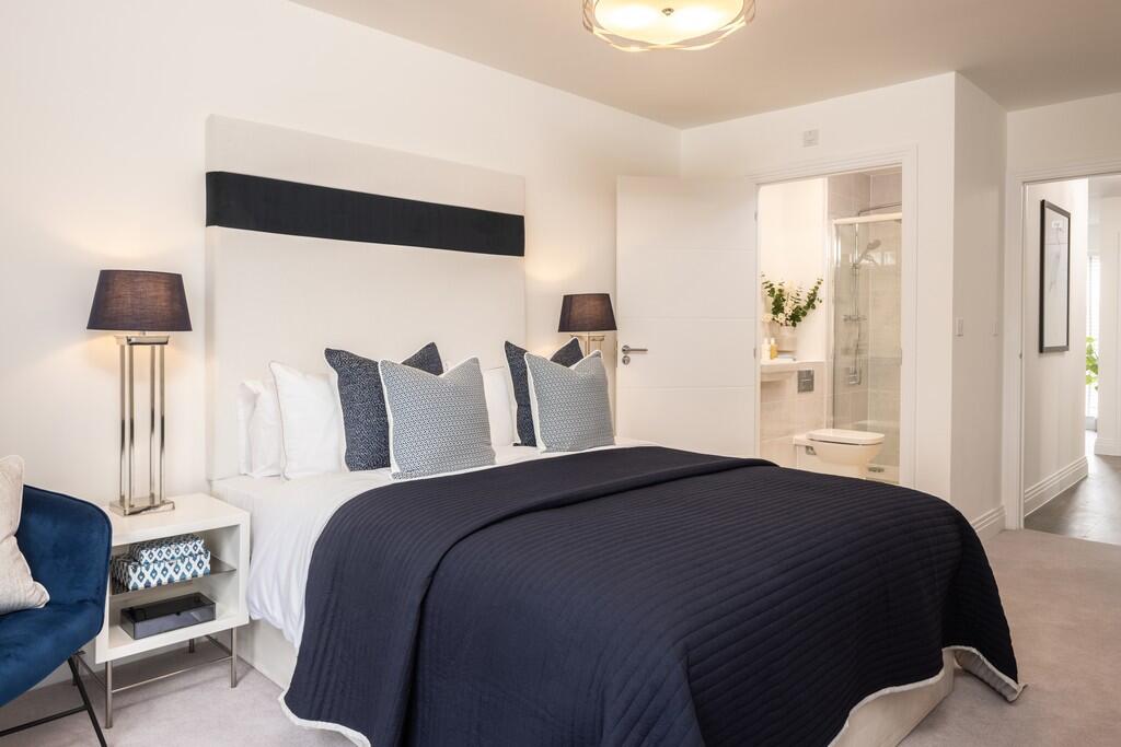 maple croft, egham