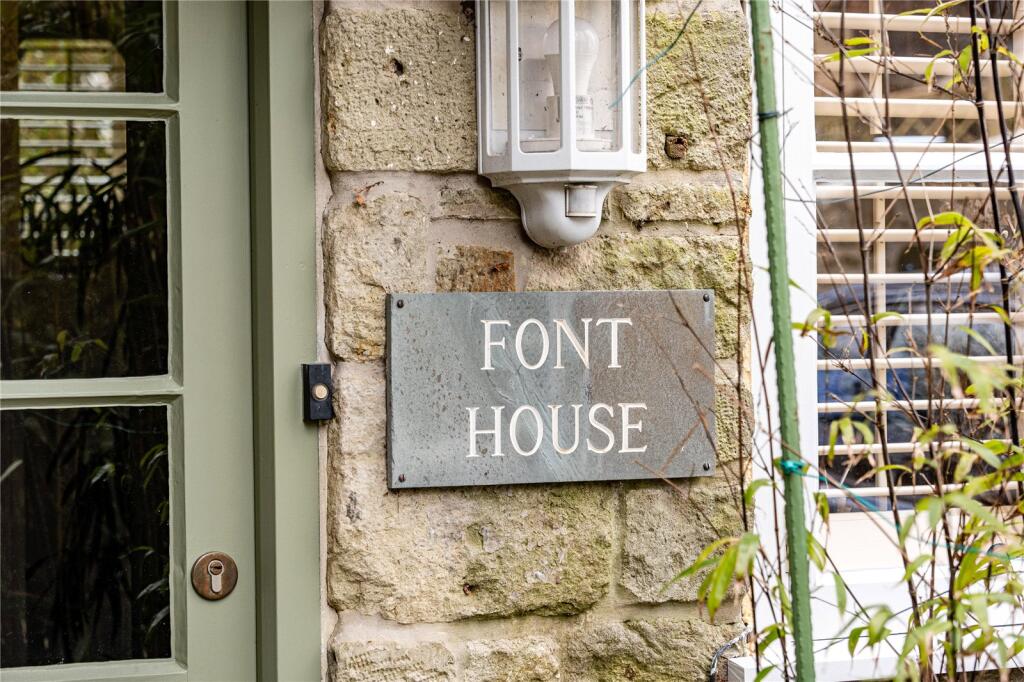 Font House