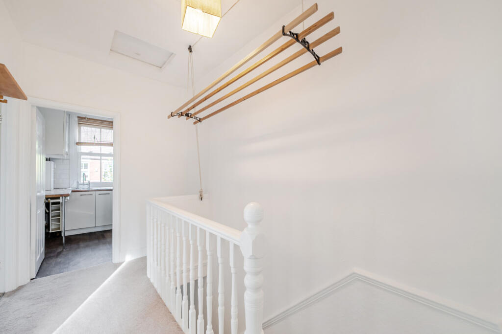 1375747-14-6908b2...