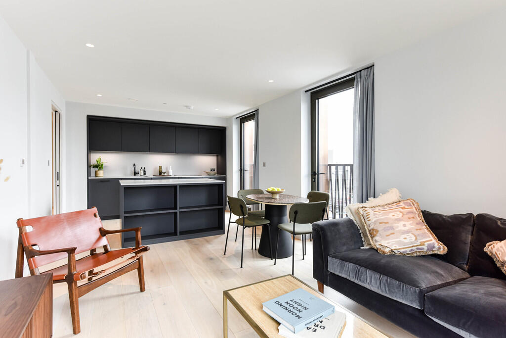 10 Carnaby Lofts-...