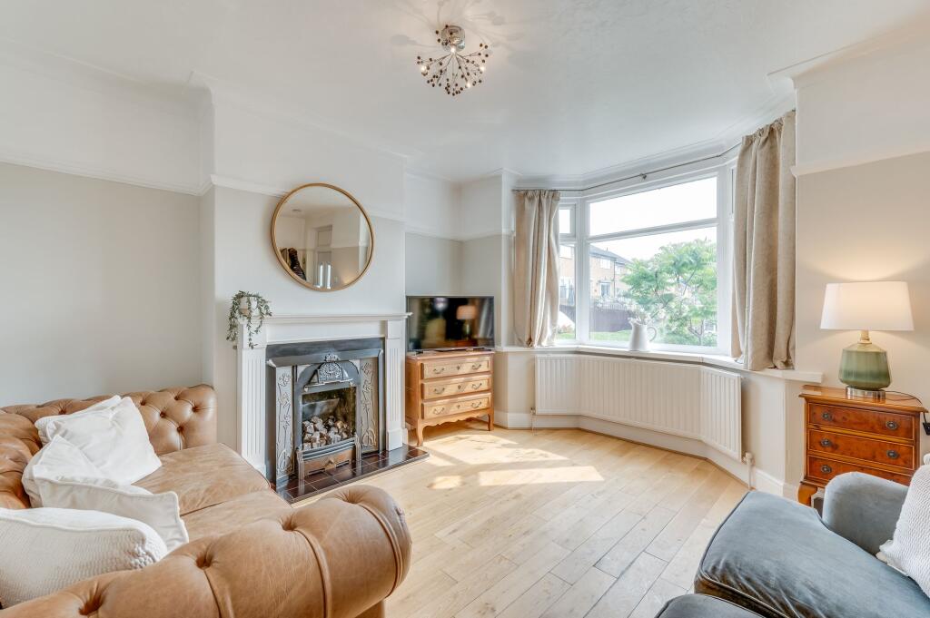 SITTING ROOM DINING KITCHEN AND CONSERVATORY