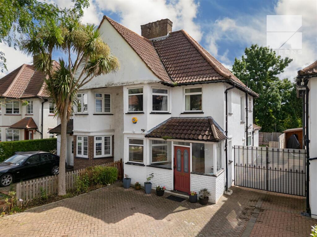 31 Ropers Avenue_0035.jpg