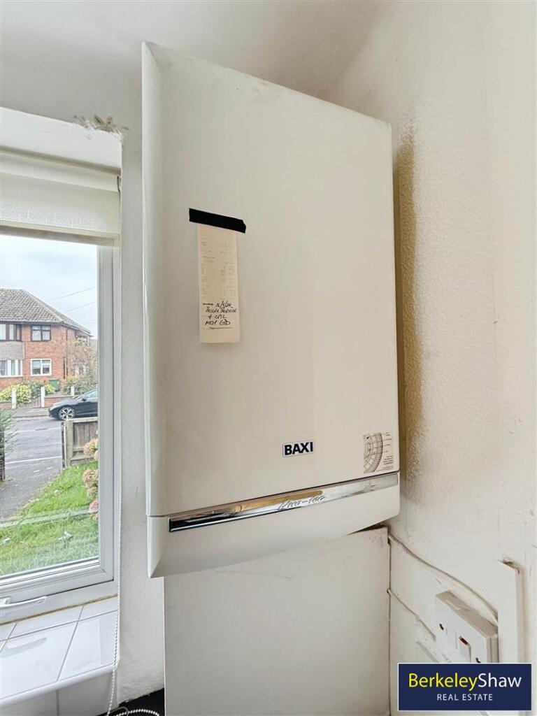 07a90115--4272-BBAA-884D27A60ED9-40329-000005E5D6F