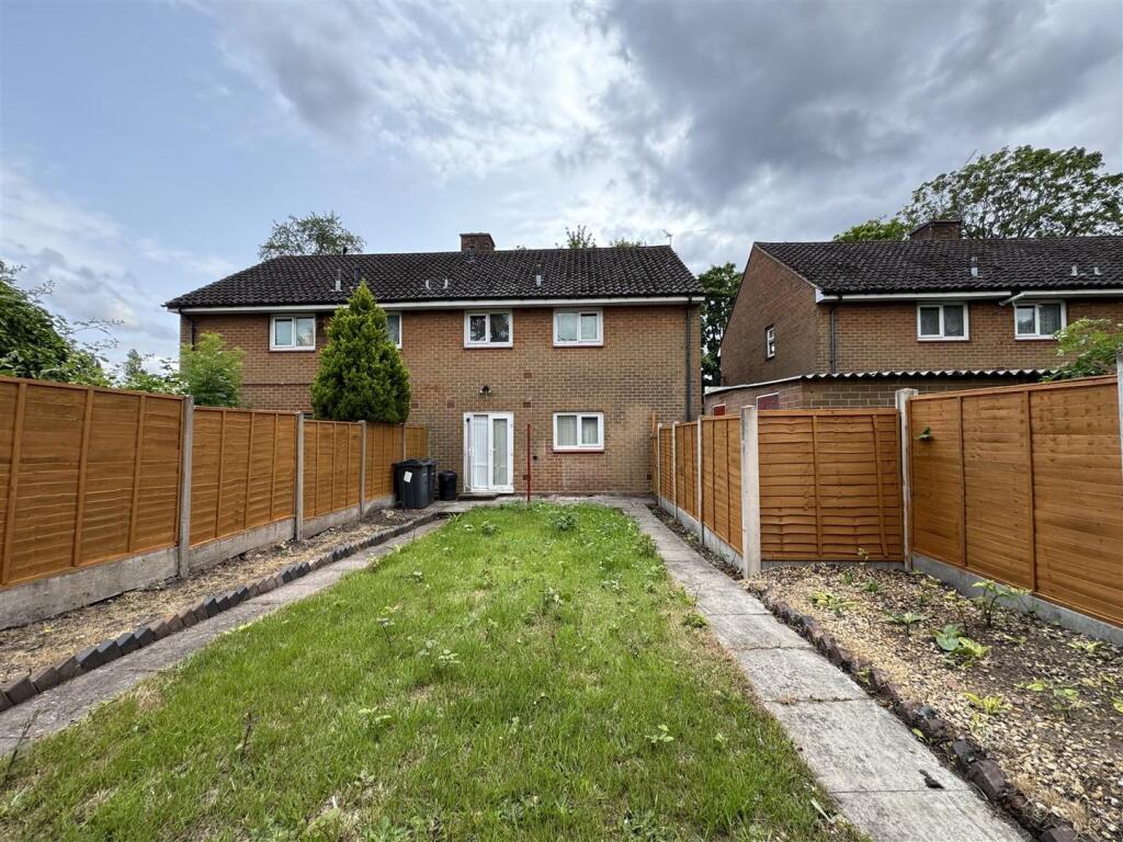 IMG_2704 (Large).JPG