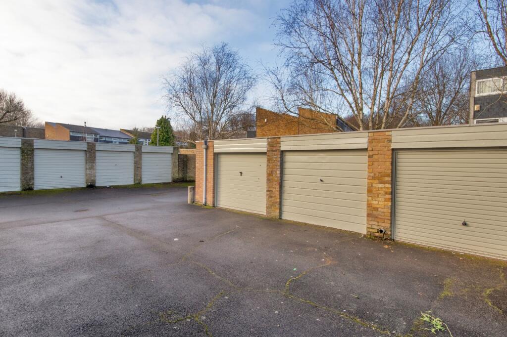 Garage En-Bloc