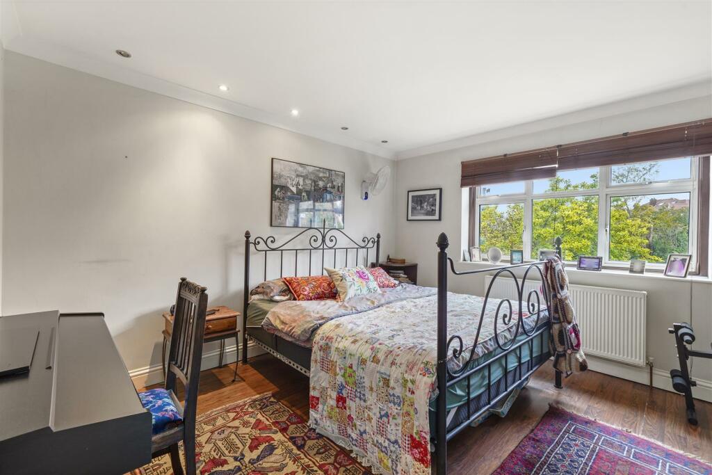 234 Watford Rd,  - 1q2itpeGE3cssv4yz600.jpg