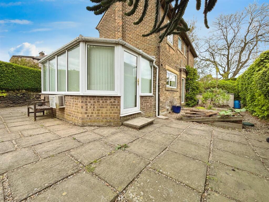 Rear &amp; Side Garden