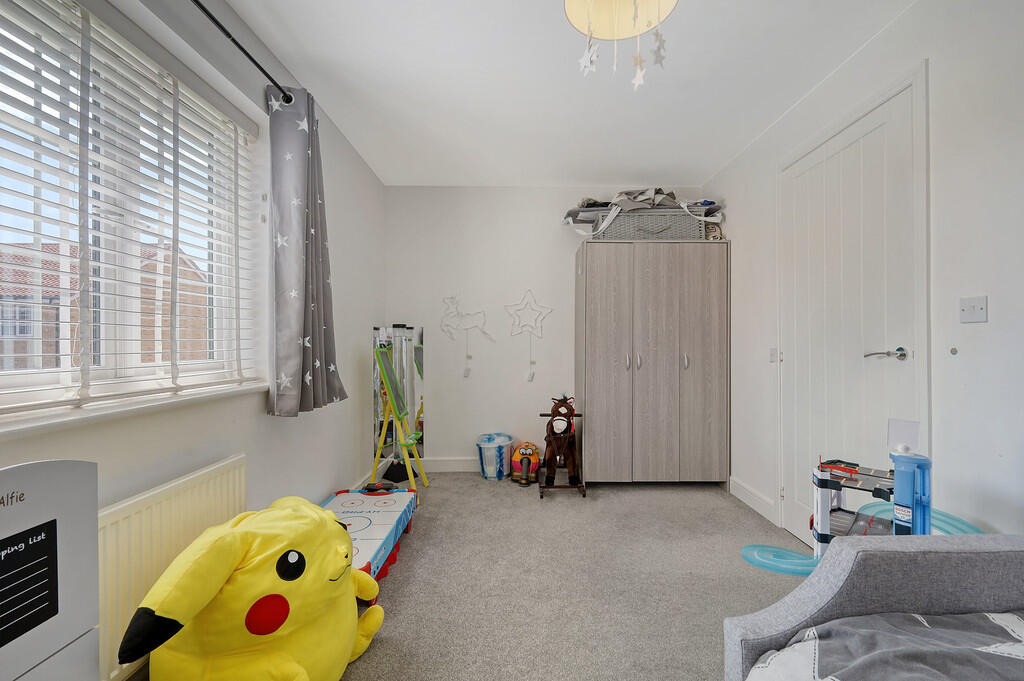 70 Kingfisher str...