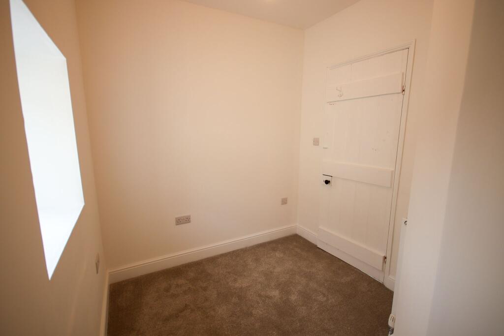 Bedroom 3/Office
