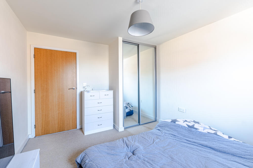 bedroom1a