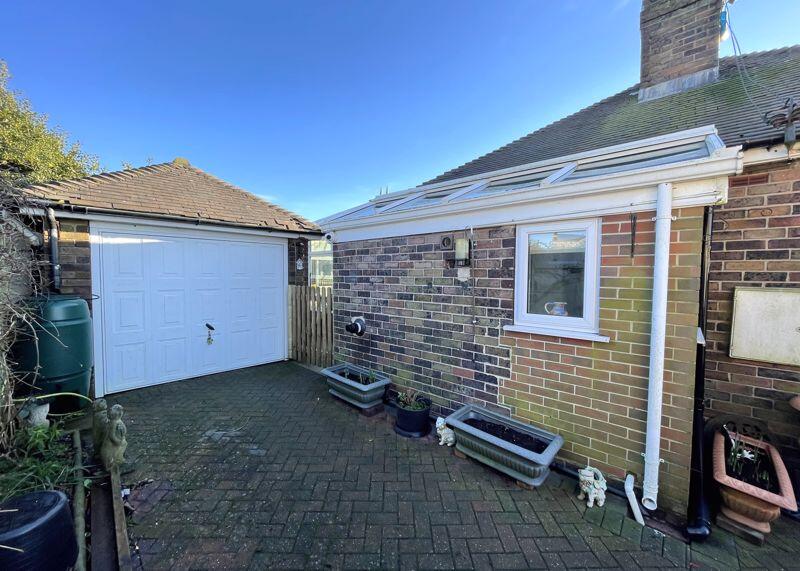 Side Elevation/Garage