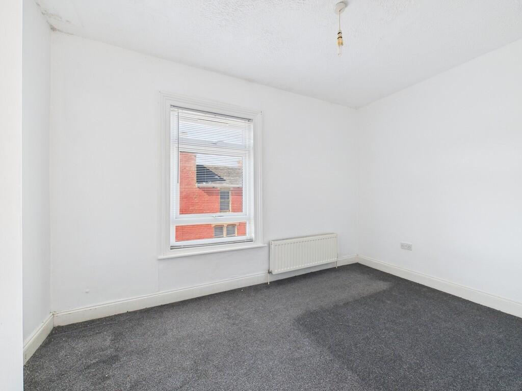 CAM01835G0-PR0181...