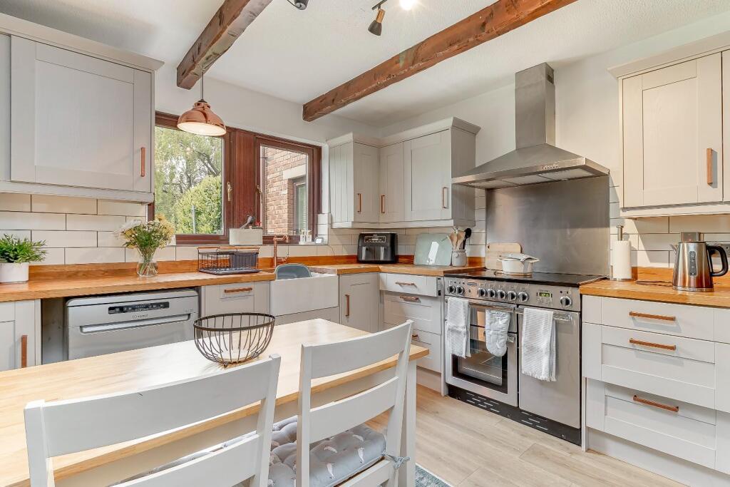 Dining Kitchen - A.jpg