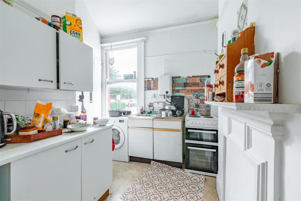 Kitchen - Flat 2
