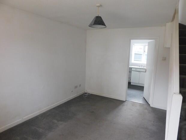 8 Park Road Living Room