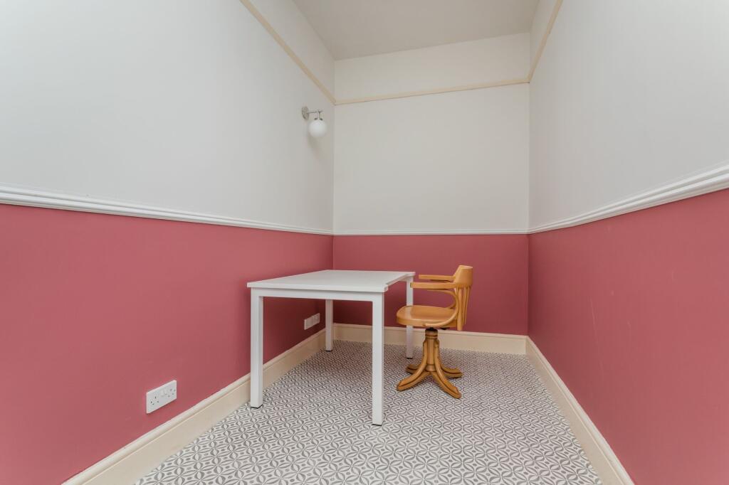 Hallway/Study area
