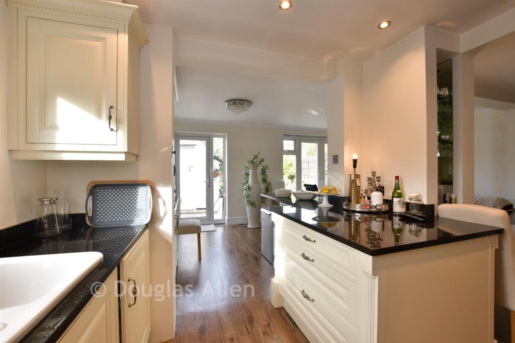 Lounge/Kitchen/Dining Room