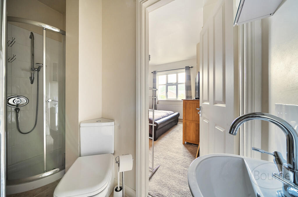 dcf523d4-b44b-47b...