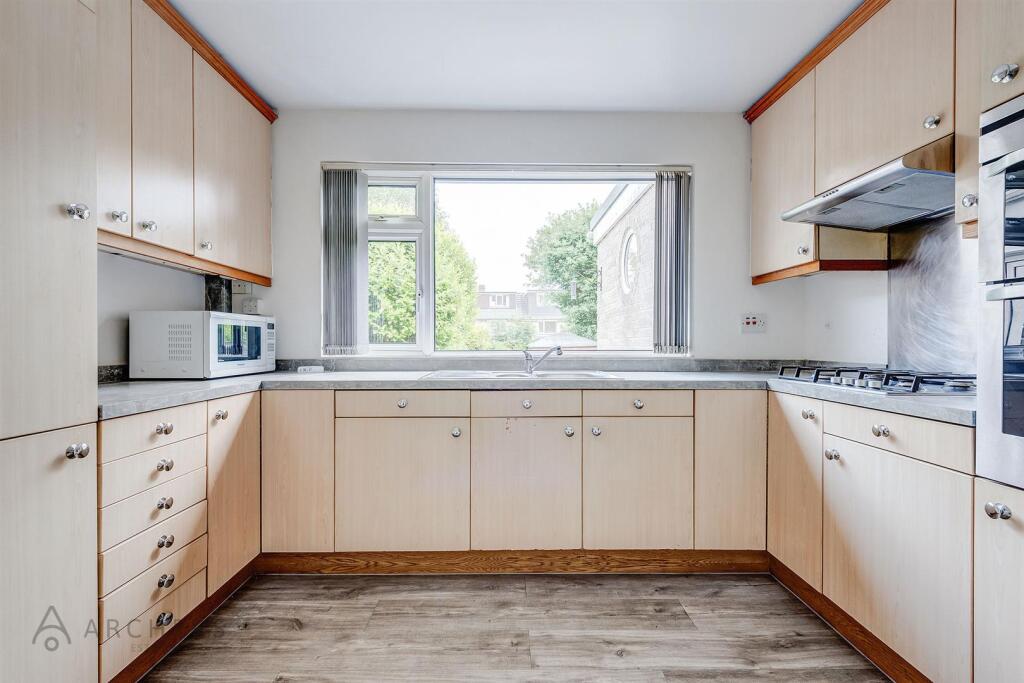 21BlackbrookRoad(Interior)(8of29).jpg