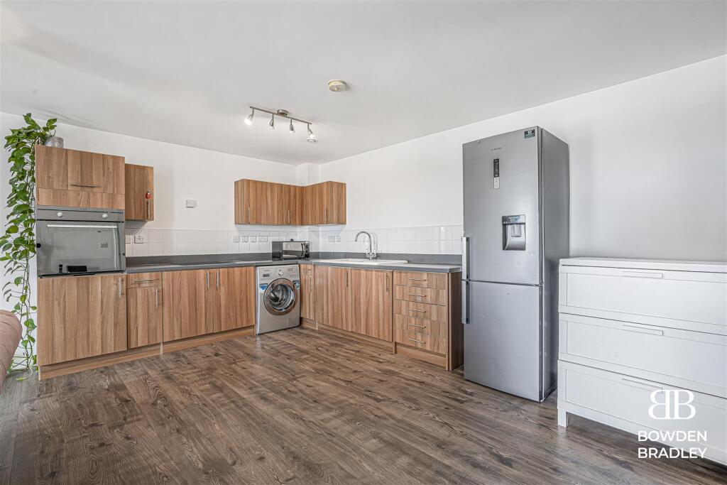 Living Room/Kitchen
