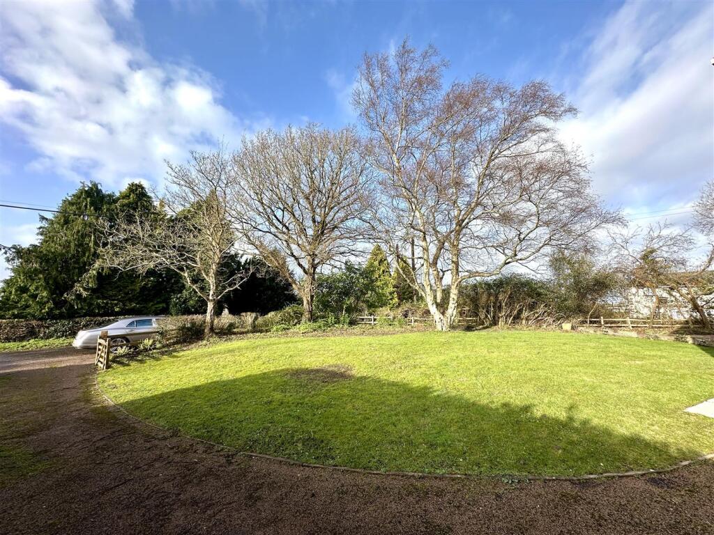 GARDENS