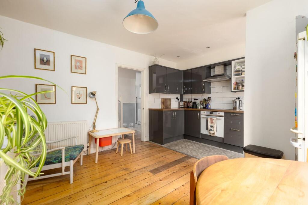 35 Southey Street, BS2-22.jpg