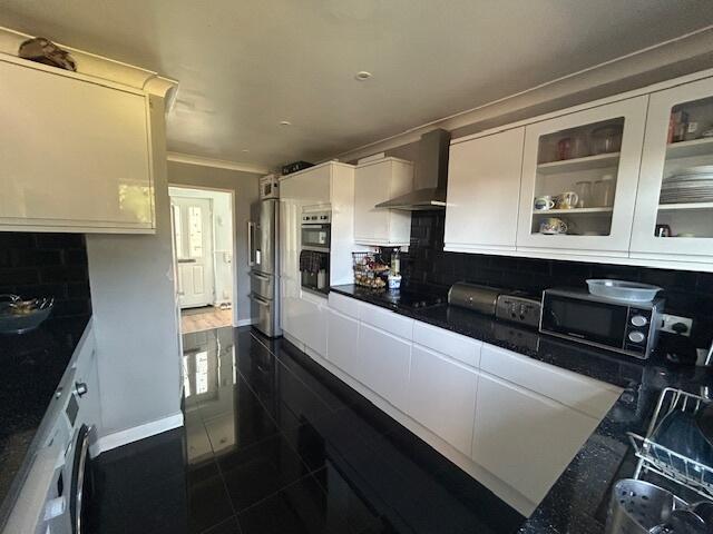 Picture No. 03