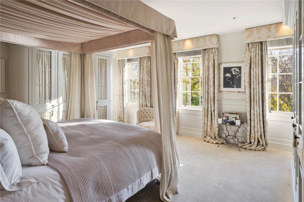 Principal Bedroom