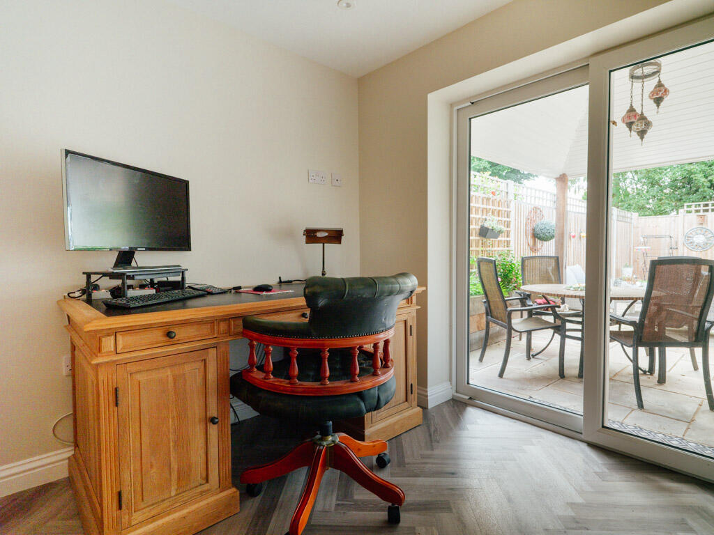 Bedroom 4 / Home Office