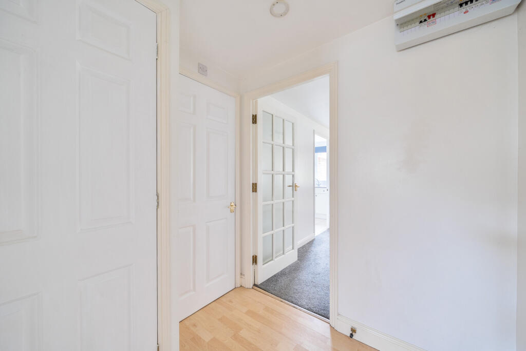 1396812-7-695f74f...