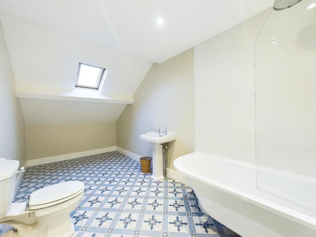 Bathroom 2
