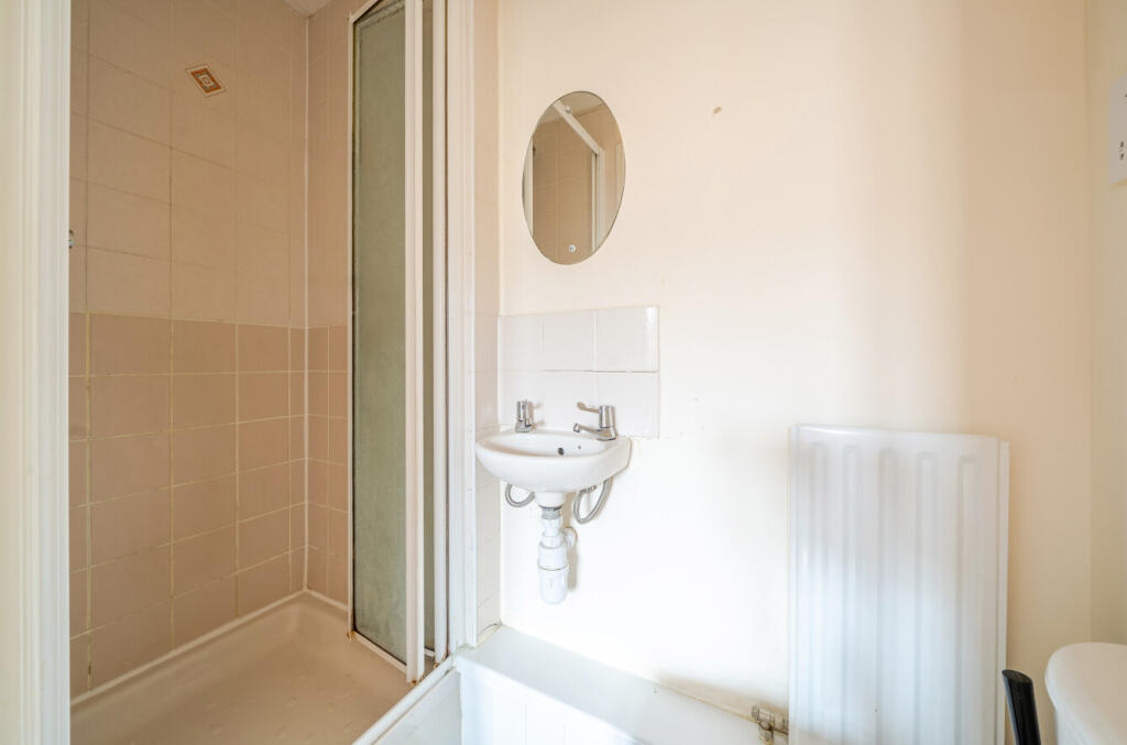 1377050-32-691321...