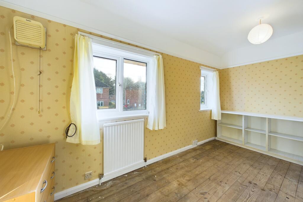 CAM03162G0-PR0219-STILL012