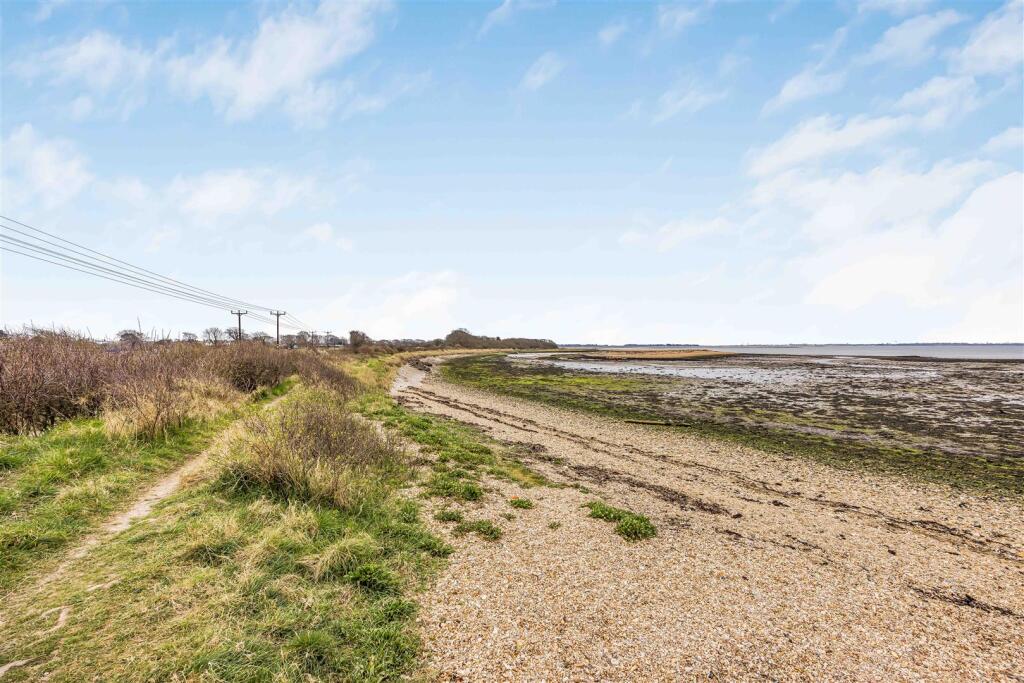 St. Ebbes Cottage, Victoria Road, Hayling Island-S