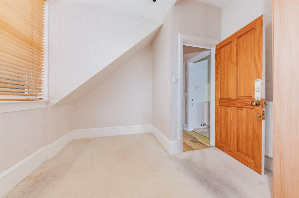 57 Brook Street Monifieth-12.JPG