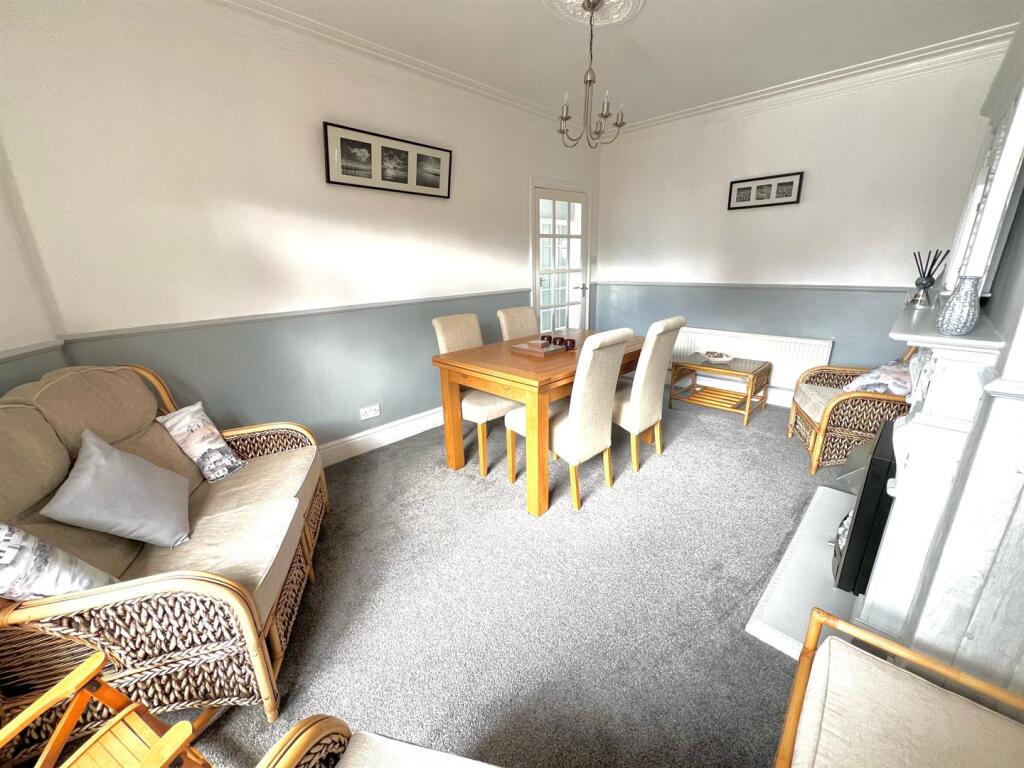 Sitting Room/Diner