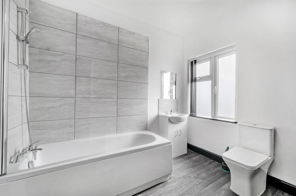 17-681b1b9ac6071-...