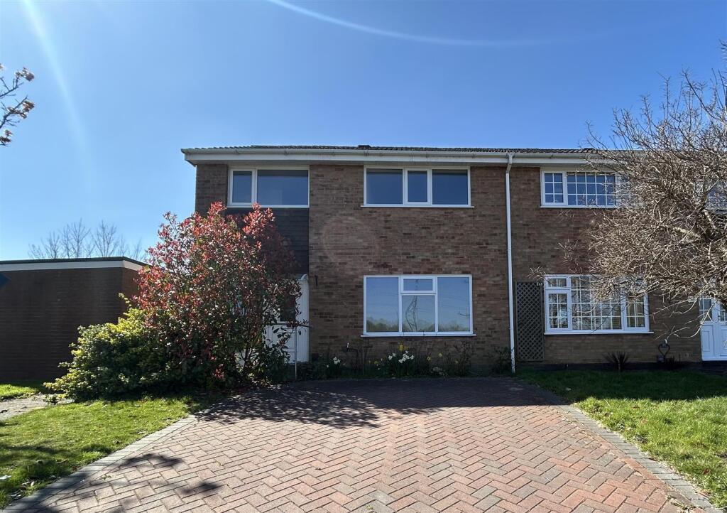 Moat Drive Halesowen 1.jpg